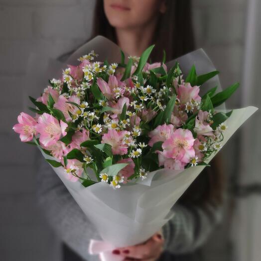 Воздушный дуэт из альстромерии (pink) и ромашек
