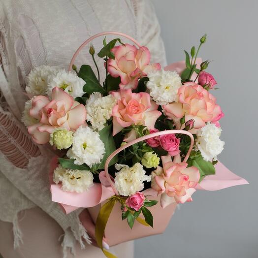 Цветы в коробке