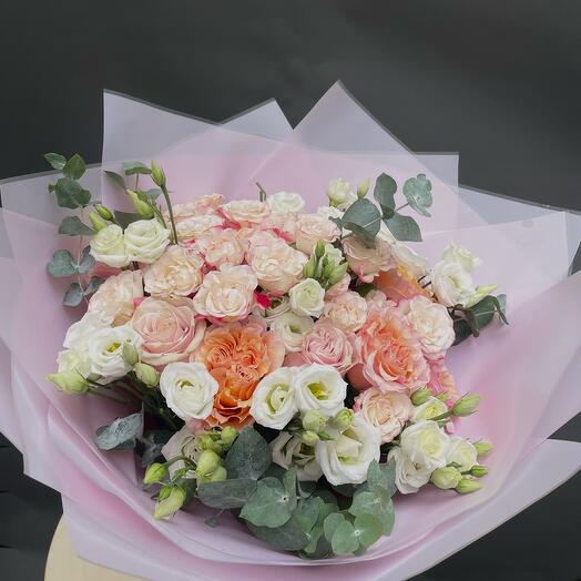 Bouquet of spray roses