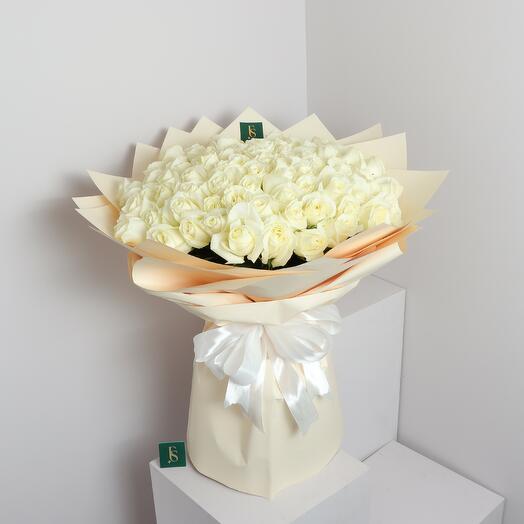 100 White Roses Bouquet