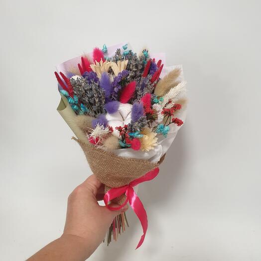 Ramo de flores secas