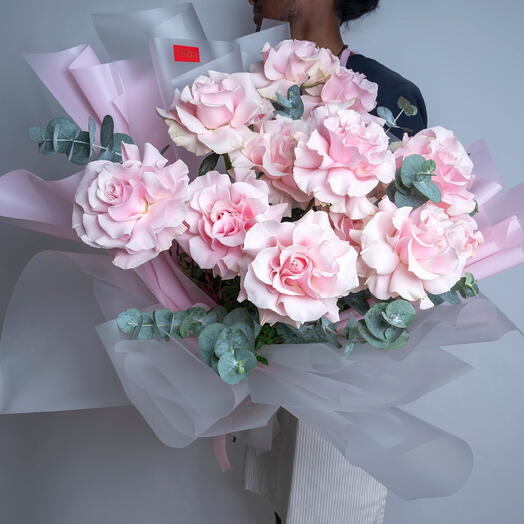 15 Pink Mondial Roses