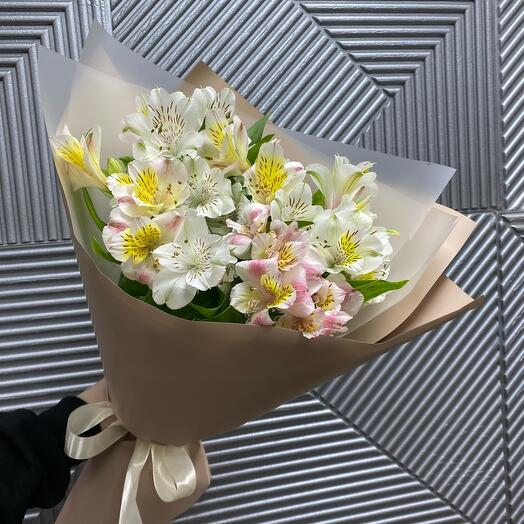 Bouquet of alstroemeria