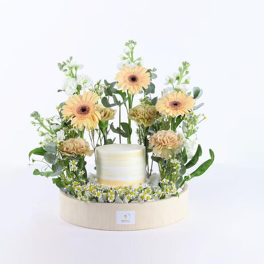 Cake Meadow - Gerbera Flower Tray