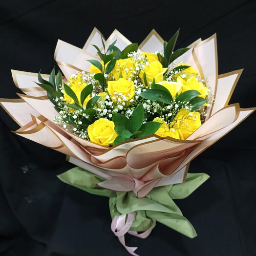 15pcs yellow rose bouquet