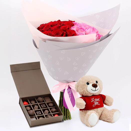 Cute Love 51 Roses Bouquet Trio