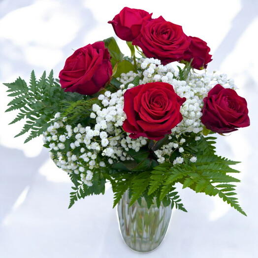 6 Luxury Red Naomi Rose Bouquet