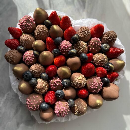 Клубничное сердце ♥️