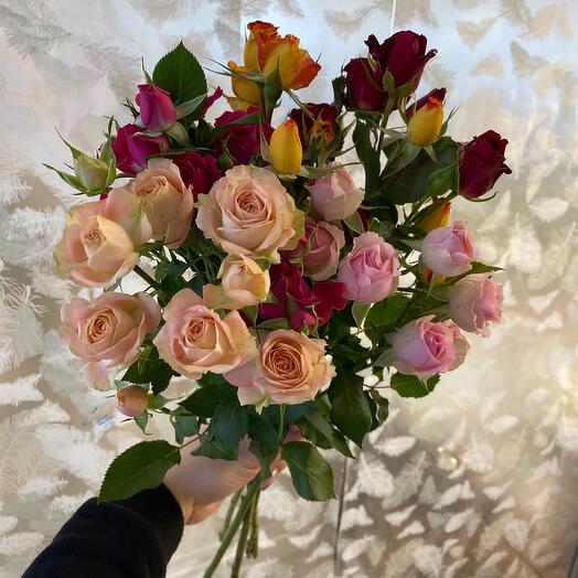 Bouquet of 5 roses