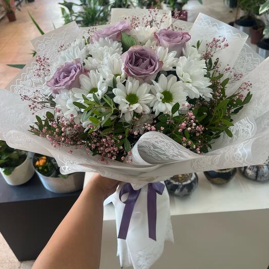 White Daisy and Lila Rose Bouquet