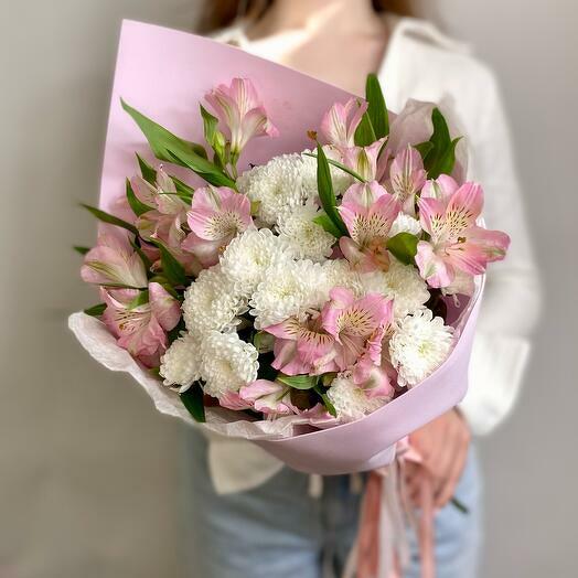 White Santini and Pink Alstroemeria