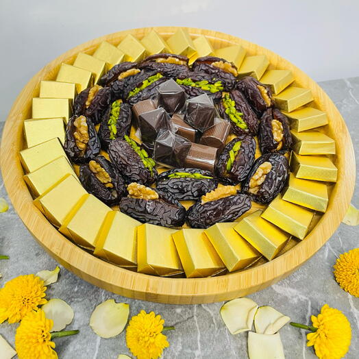 Ramadan Special Chocolate   Date Platter