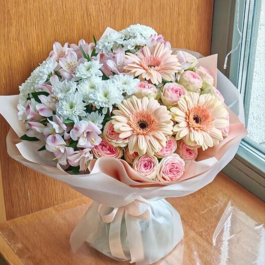 Сборный нежный букет