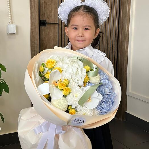 Яркий детский букет с теплом и любовью