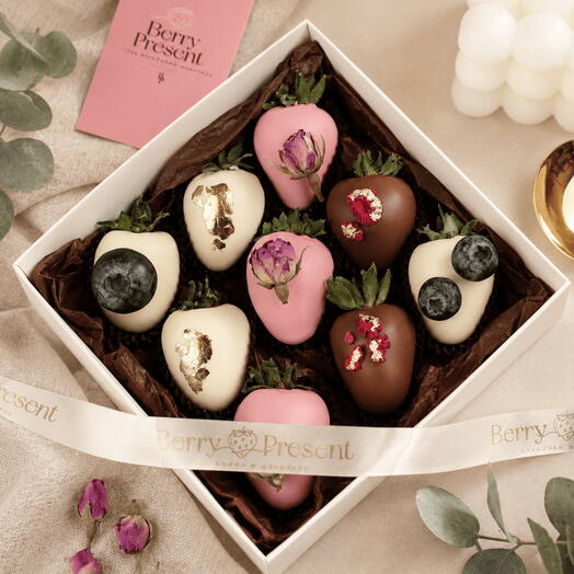 Berry Present