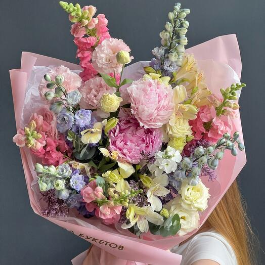 Premium bouquet of peonies, delphinium, antirynum, eustoma, alstroemeria "Sadovy vape"