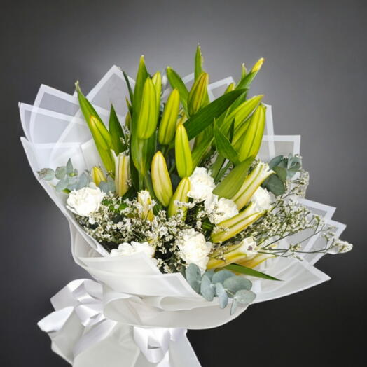 Lilies white bouquet