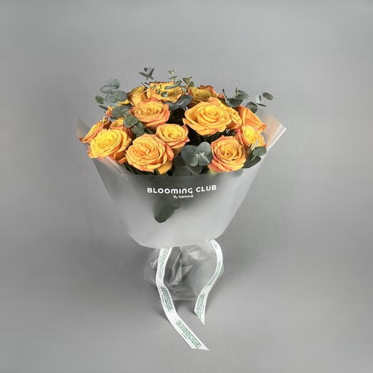 17 Orange Roses Bouquet