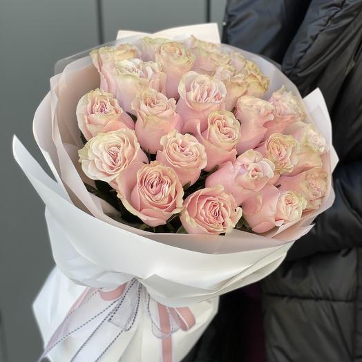 Букет Выражение любви из розовых роз