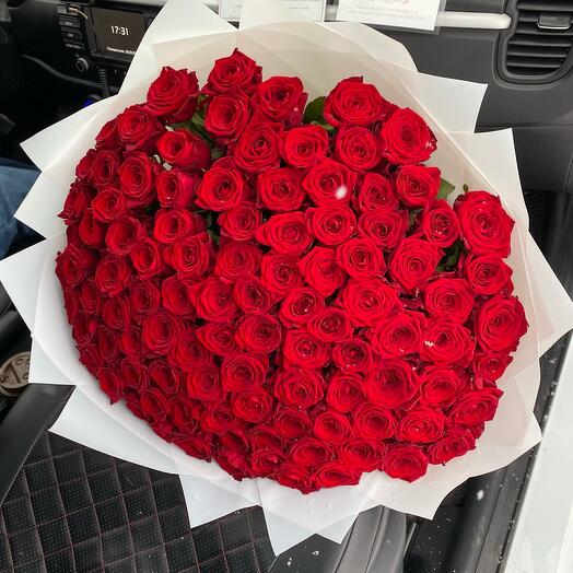 Bouquet of 101 red roses