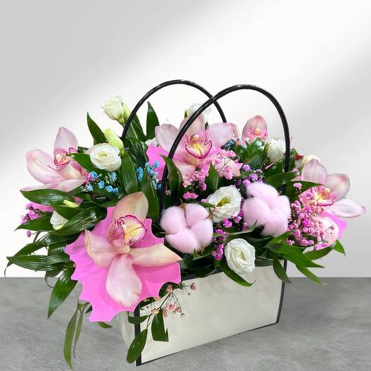 Cesta / Bolso con flores