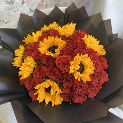 Red Roses and Sunflowers Bouquet