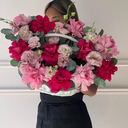 Корзина «Цветочный вальс»