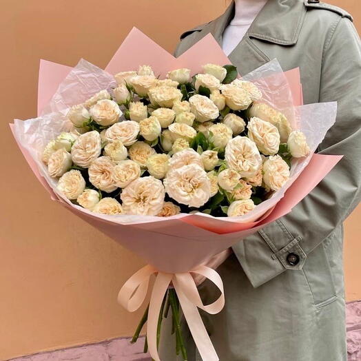 Букет пионовидных кустовых роз "Summerrose "