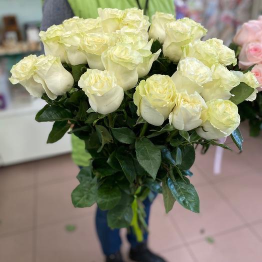 Акция на розу Эквадор