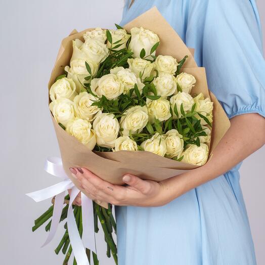 Ramo de rosas blancas