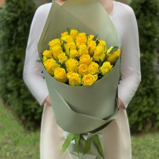 bouquet of 25 yellow roses in packaging
