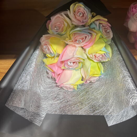 Diamond Rainbow Bouquet 10 Roses