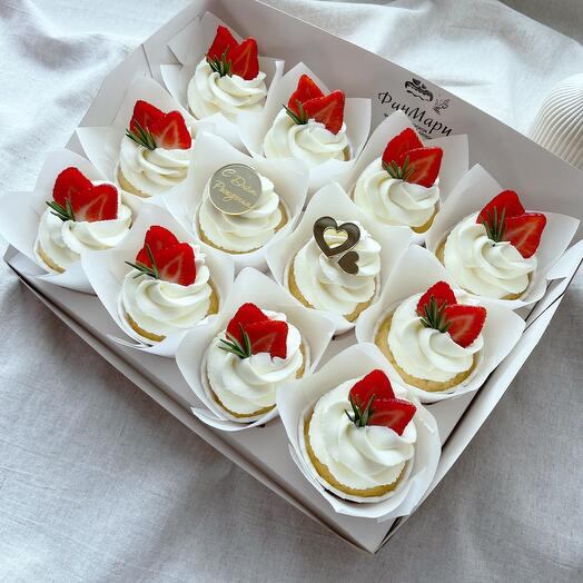 Birthday cupcakes with strawberries