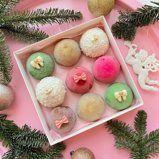 Моти «Рождественский» на Новый год (9 пирожных)