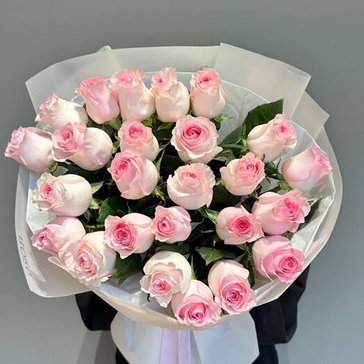 Букет из голландских нежно-розовых роз