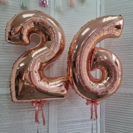 Composición de dos bolas de números "oro Rosa"
