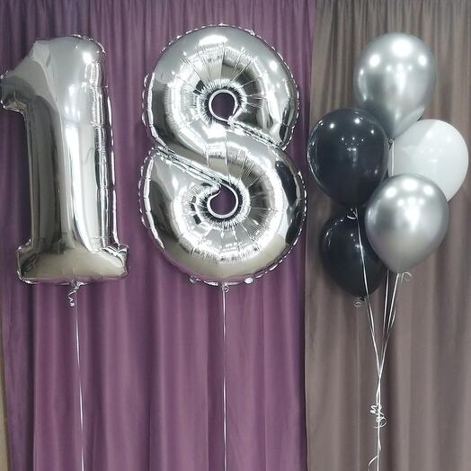 Комплект из гелиевых шаров "18 лет"