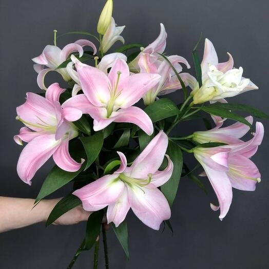 Доставка цветов в Петропавловске-Камчатском за 29 мин — СРОЧНО заказать ...