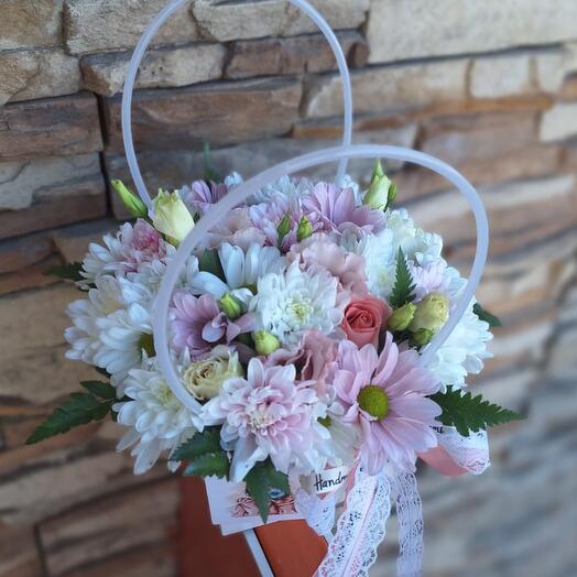 Beautiful handbag of flowers