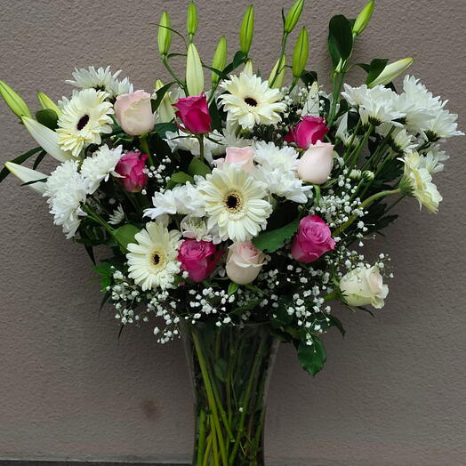 Mixed Flowers in a Vase: