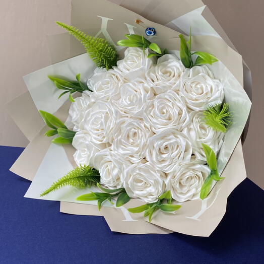 White s rose s