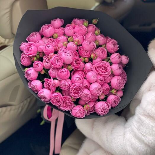 Кустовые пионовидные розы сорта Мисти Баблс