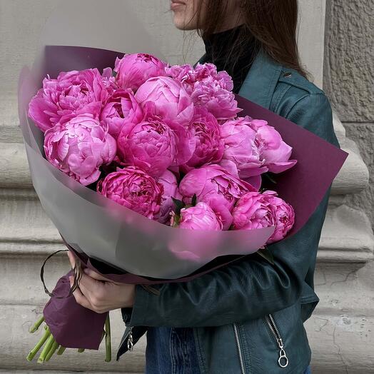 Bouquet of peonies