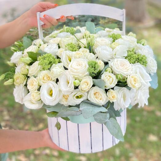 Цветы в коробке