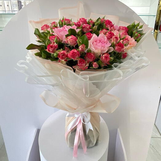 Beutiful latest model bouquet