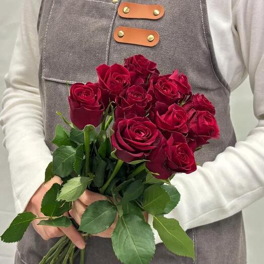 Ramo de flores de 11 rosas rojas