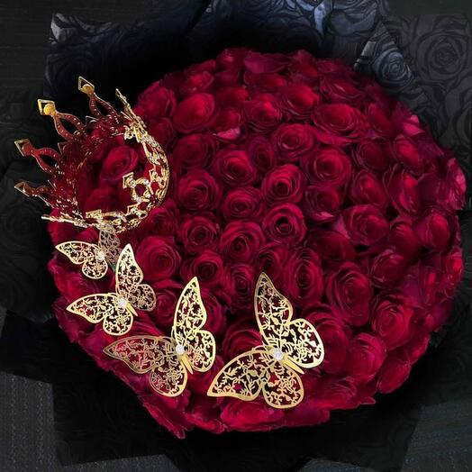 Bouquet of 101 red roses for your queen
