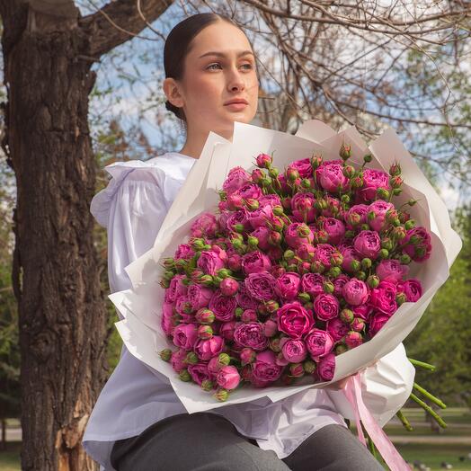 Букет из 19 шт / Пионовидная Кустовая роза / Кустовые розы / Пионы 0090