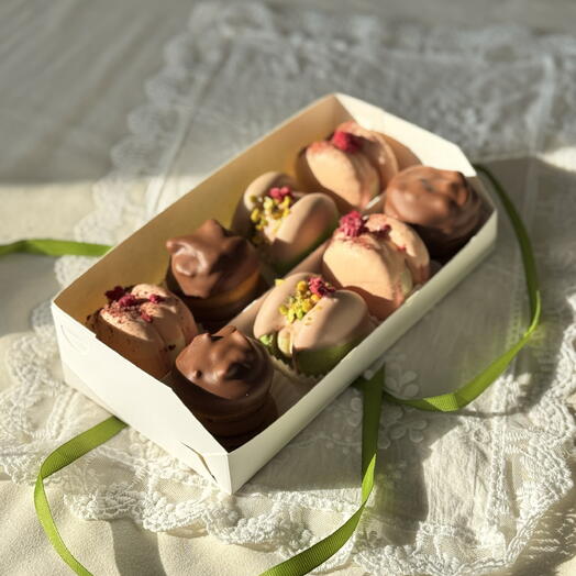 Desserts by Lina