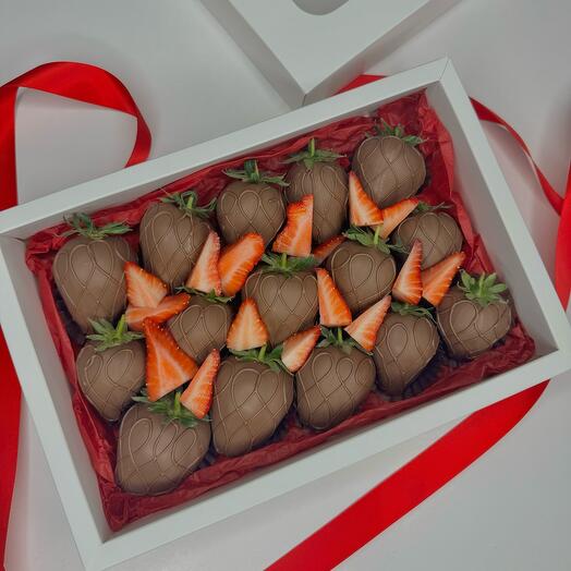 Клубника в шоколаде Box 15